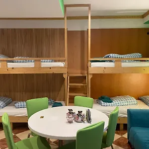 Hostel Viktoria Artur Österreich