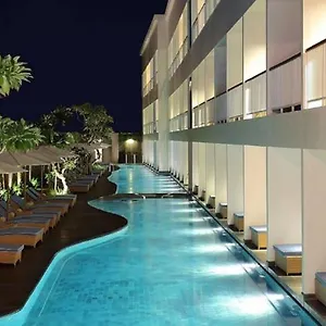 https://ossotel-legian.hotelsseminyak.net